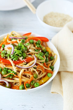 noodles with green beans