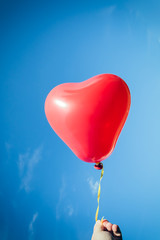 Fototapeta na wymiar red heart balloon
