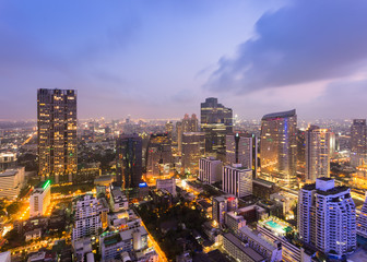 Fototapeta premium Bangkok cityscape , Aerial view of Bangkok modern office buildings, condominium in Bangkok city downtown 