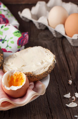 bread, ham and egg