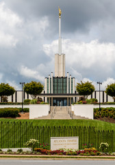 Obraz premium Mormon Church Under Cloudy Skies