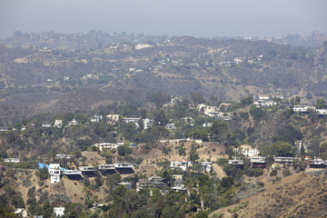 Fototapeta na wymiar Houses on Hollywood Hills