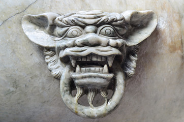  lion head bridge railing.