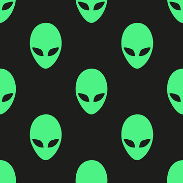 Universal vector alien heads seamless patterns.