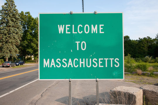 Welcome to Massachusetts state sign.
