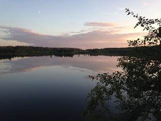 Obraz na płótnie Canvas latvia evening sunset lake