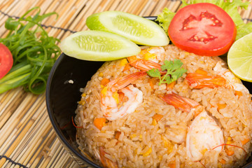 Special Shrimp fried rice in black cup