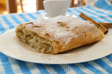 Blätterteig mit Cremefülle