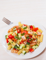 pasta salad with smoked salmon and vegetables