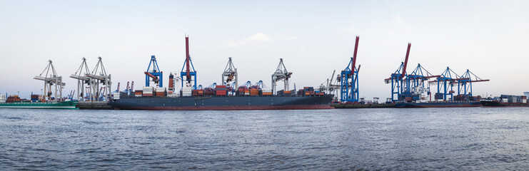 Containerhafen in Hamburg