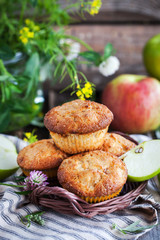 Obraz na płótnie Canvas Fresh homemade delicious apple muffins