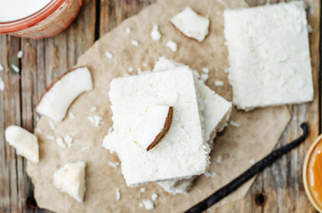 raw vegan coconut bars