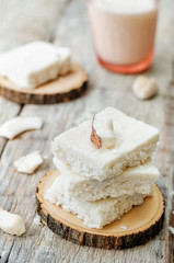 raw vegan coconut bars