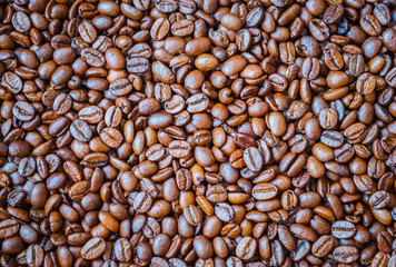 Obraz premium Roasted coffee beans, background