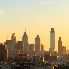 Fototapeta na wymiar Philadelphia skyline at sunset