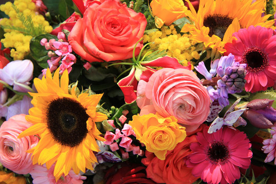 Mixed bouquet in bright colors