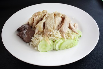Rice steamed with chicken