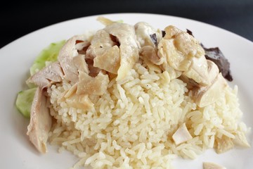 Rice steamed with chicken