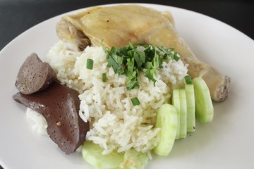 Rice steamed with chicken