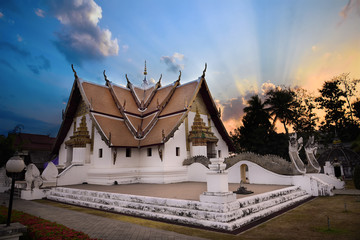 Obraz premium Thai temple, Wat Phumin
