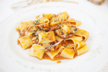 Calamarata ai frutti di mare