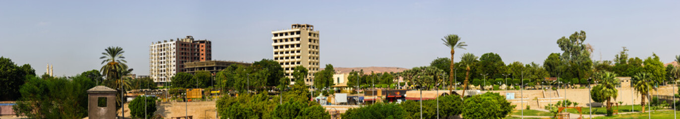 Awsan panorama