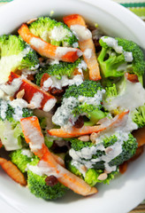 Chicken salad with zucchini