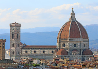 Fototapeta na wymiar Panorama of the city of FLORENCE in Italy with the great dome