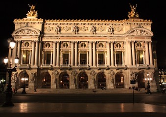 Fototapeta na wymiar Grand Opera, night Paris