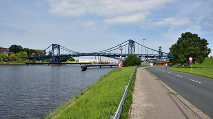 Fototapeta na wymiar Pont Kaiser Wilhelm à Wilhelmshaven