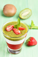 Kiwi strawberry layered dessert