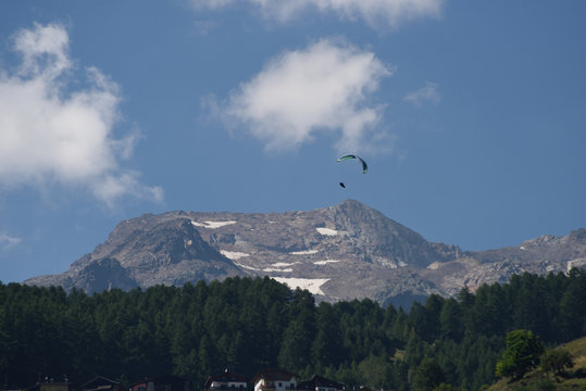 paracadutismo parapendio volare montagna