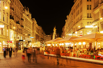 Fototapeta na wymiar Vienna, Graben at night