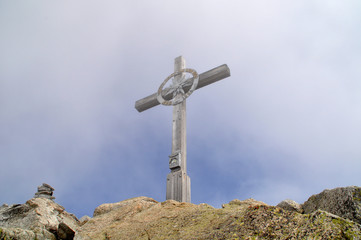 Gipfelkreuz Großer Ifinger Meran 2000