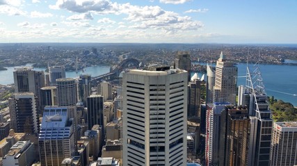 Fototapeta na wymiar Sydney city depuis La Sydney Tower, Australie