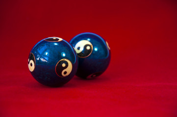Yin and Yang Baoding balls, also known as health balls.