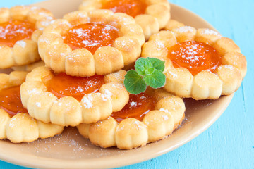 Fresh cookies with fruit jelly