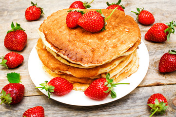 pancakes with fresh berries