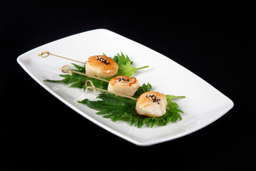 grilled scallops with vegetables