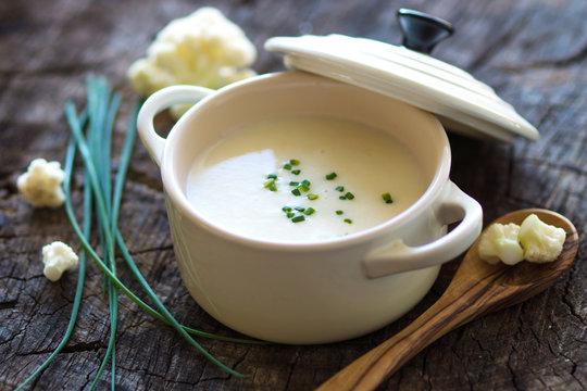 Creamy Cauliflower Soup