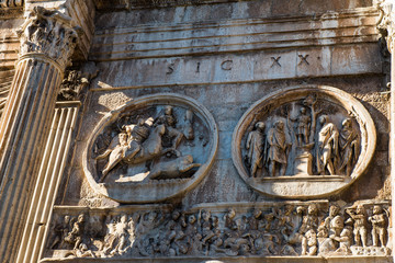 Fototapeta na wymiar Ancient structure in Rome