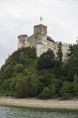 Fototapeta na wymiar Castle Dunajec in Niedzica, Polan