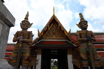 Fototapeta premium Garuda in Wat Phra Kaew, Temple of the Emerald Buddha, Grand Palace, Thailand
