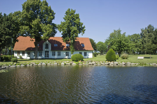 Insel Fehmarn -Am Dorfteich