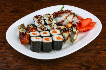 Sushi and roll set