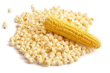 Maiskolben und Popcorn