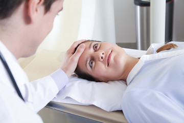 Fototapeta premium Woman get a tomography