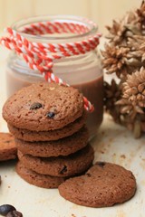 Chocolate chip cookies and cocoa drinks