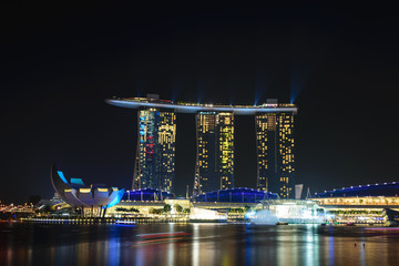 Fototapeta na wymiar Singapore,Oct 21st,2014:View central business buildings and landmarks of Singapore.