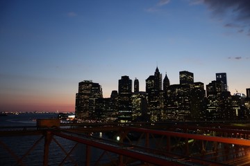 Fototapeta premium Skyline von Manhattan, New York bei Sonnenuntergang